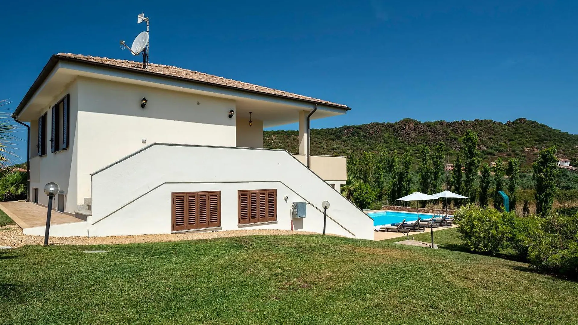 Villa Con Piscina - Alghero - “Villa Elena” 0*,